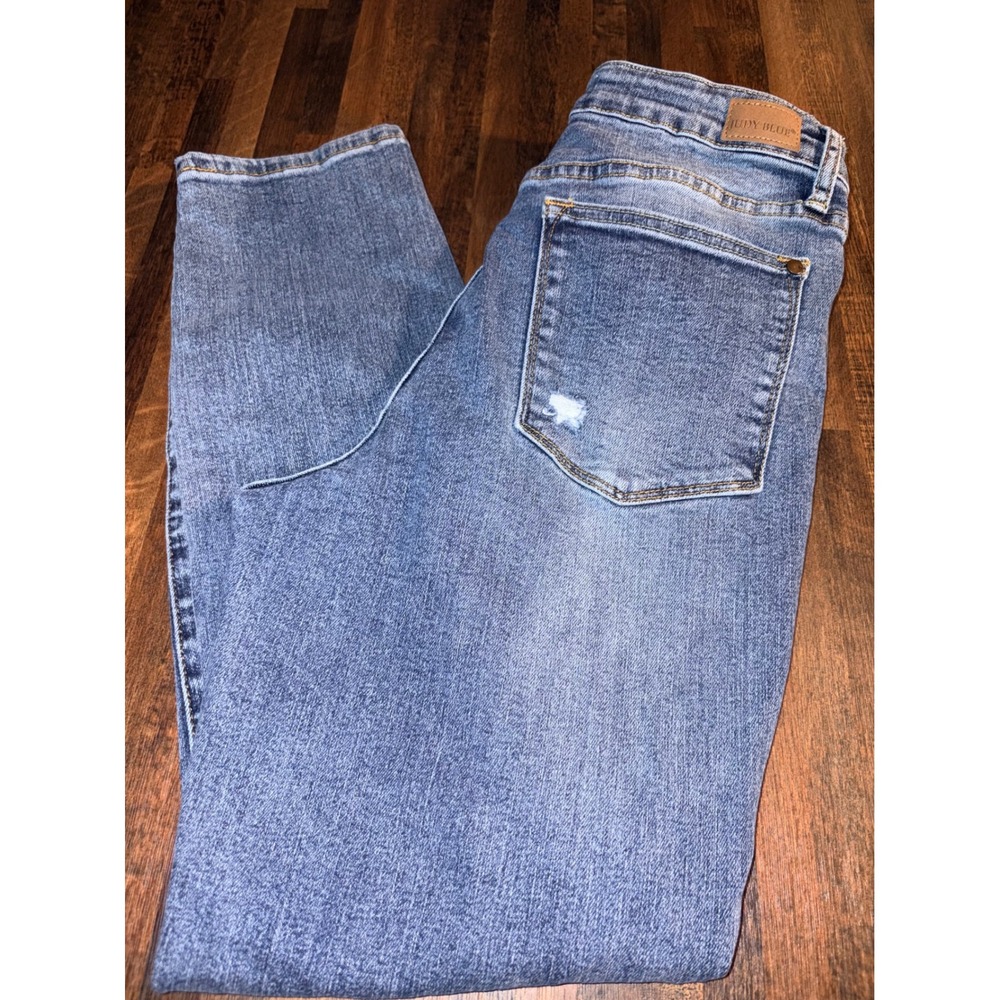 Judy Blue Slim Fit Distressed Medium Wash Jeans Size 11/30 JB88372 Womens